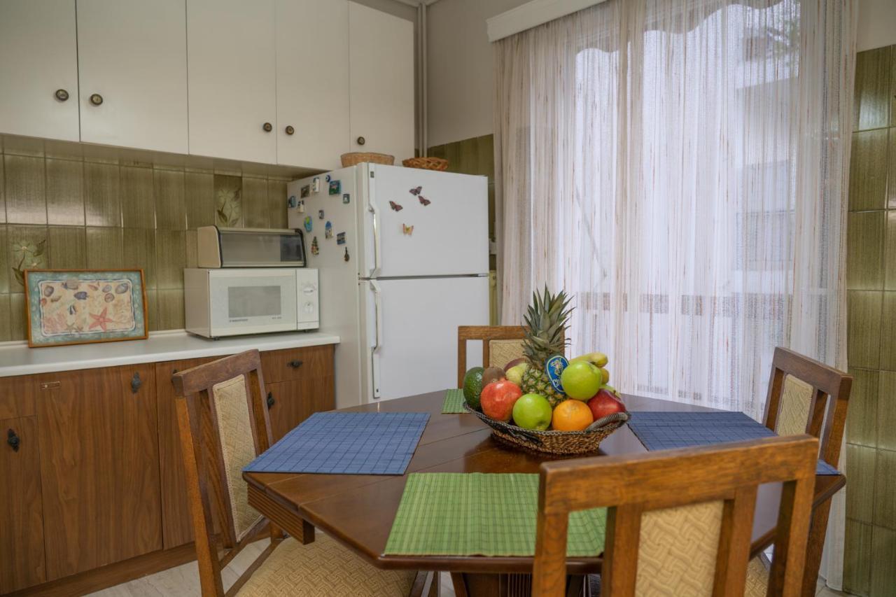 Aiolos Apartment Athens Exterior photo